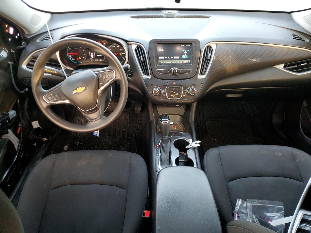 2018 Chevrolet Malibu - Image 8