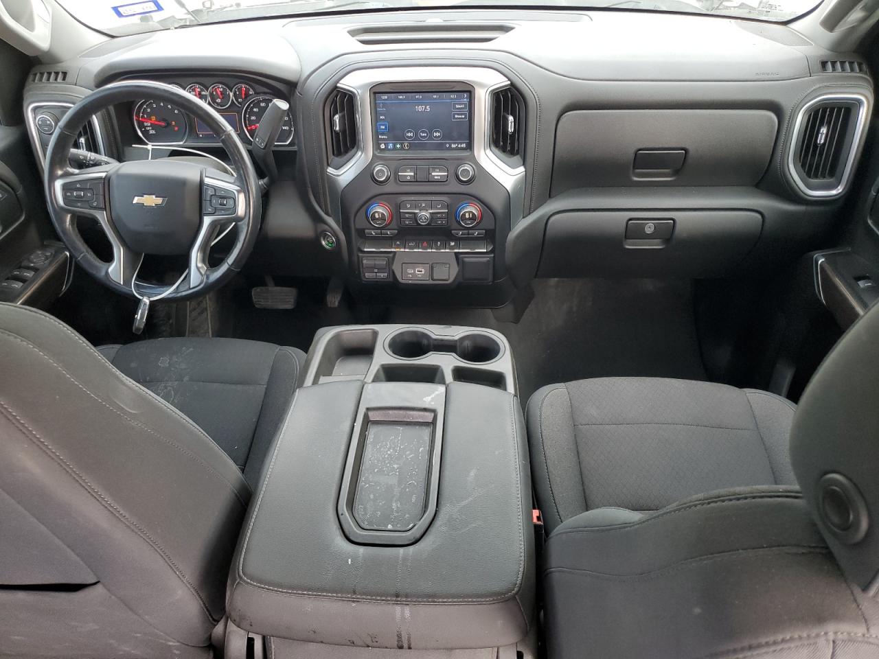2019 Chevrolet Silverado - Image 8