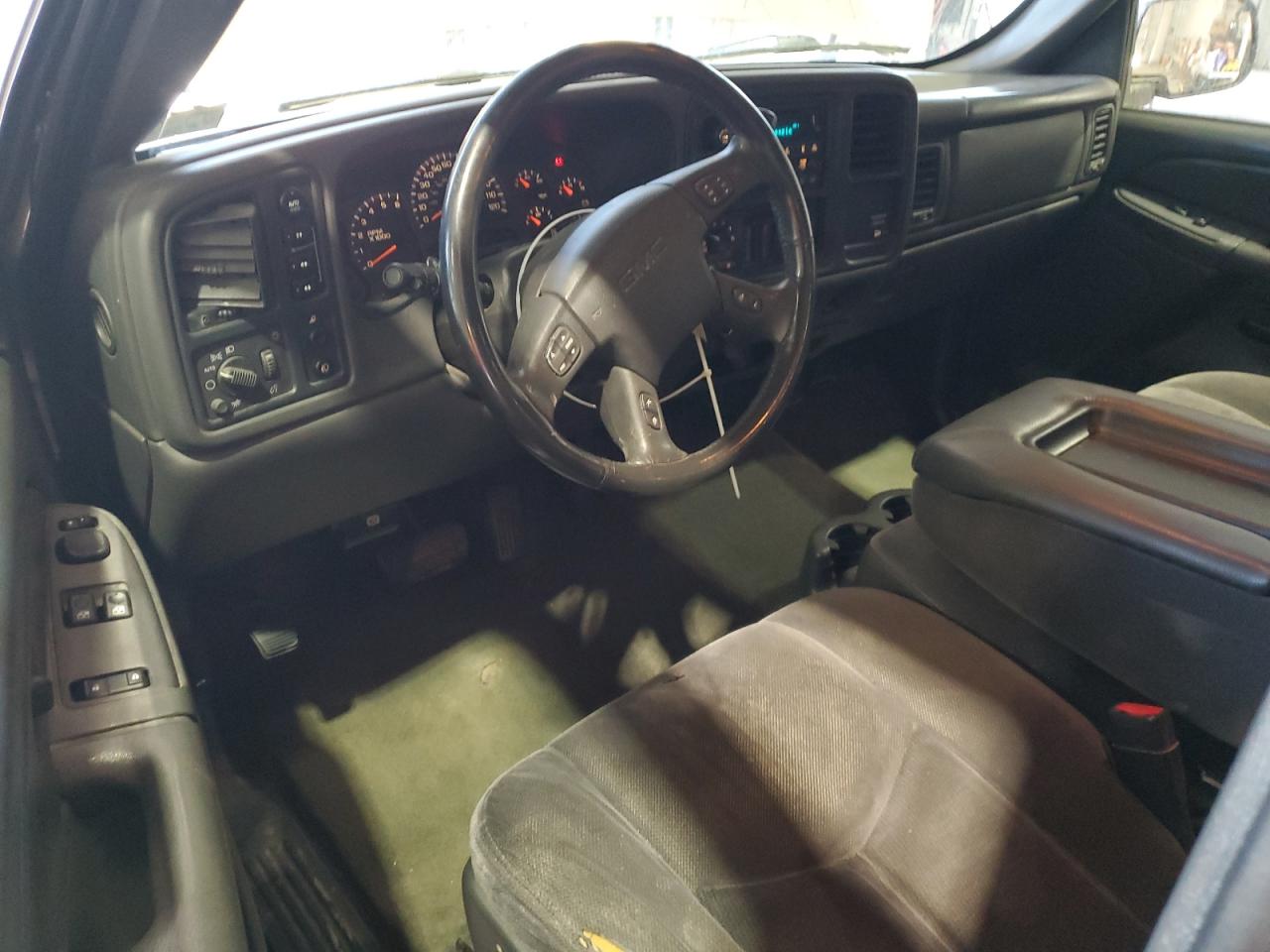 2004 GMC New Sierra K1500 VIN: 1GTEK19T84E322154 Lot: 77940904