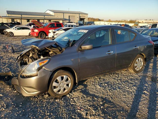 Седаны NISSAN VERSA 2016 Серый