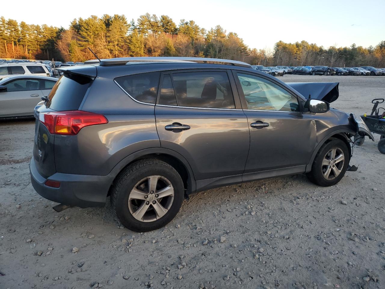 VIN 2T3RFREV2DW027913 2013 TOYOTA RAV4 no.3