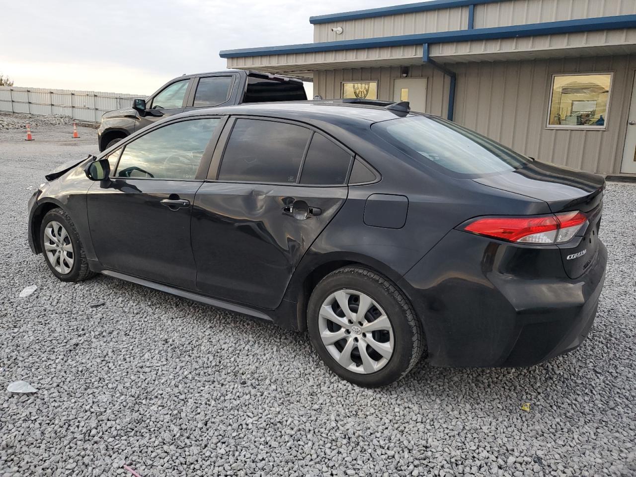 2021 Toyota Corolla - Image 2