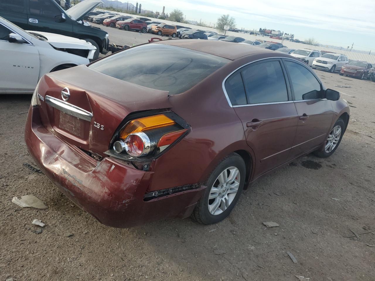 2011 Nissan Altima - Image 3