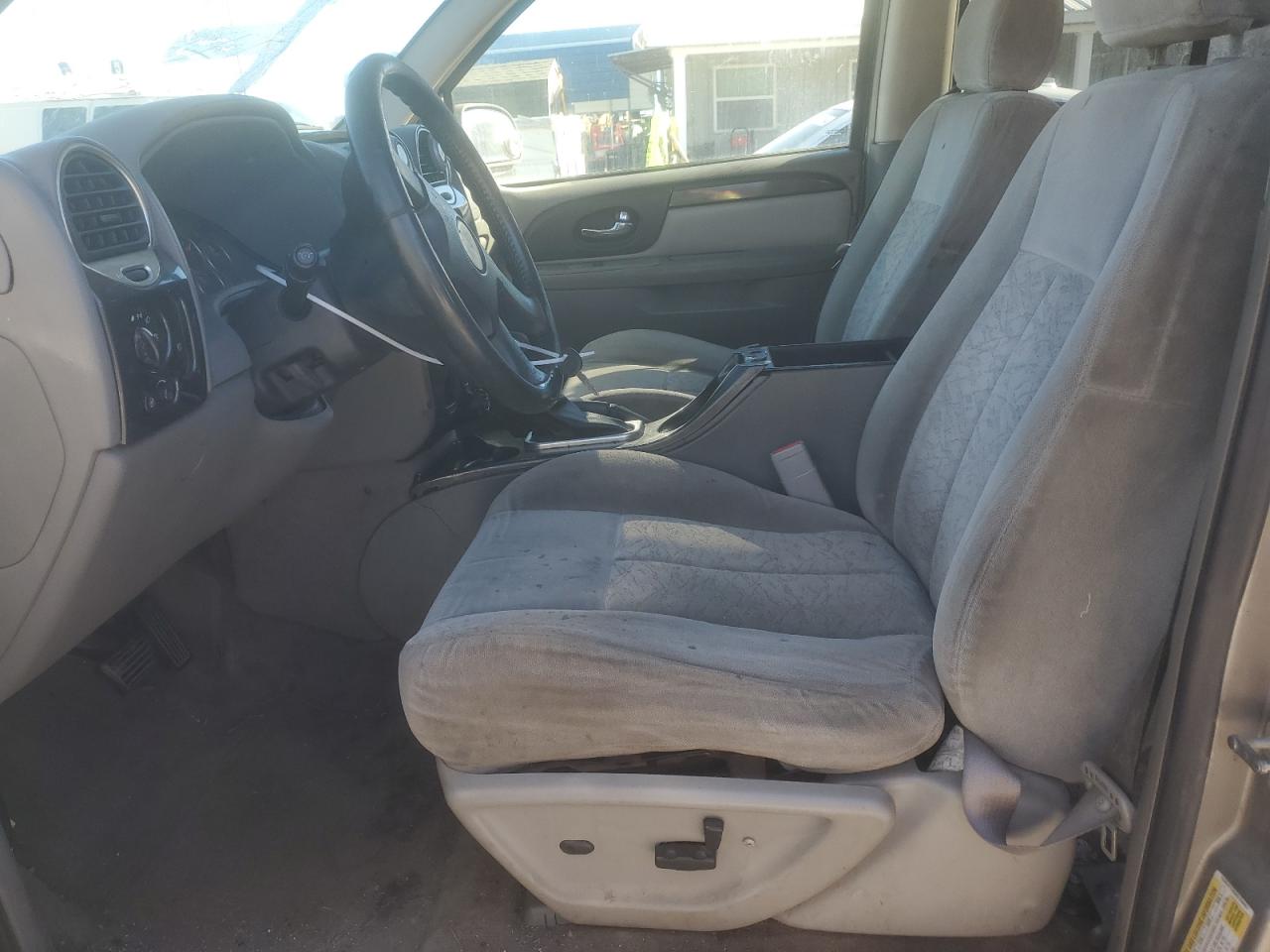 2006 GMC Envoy - Image 7