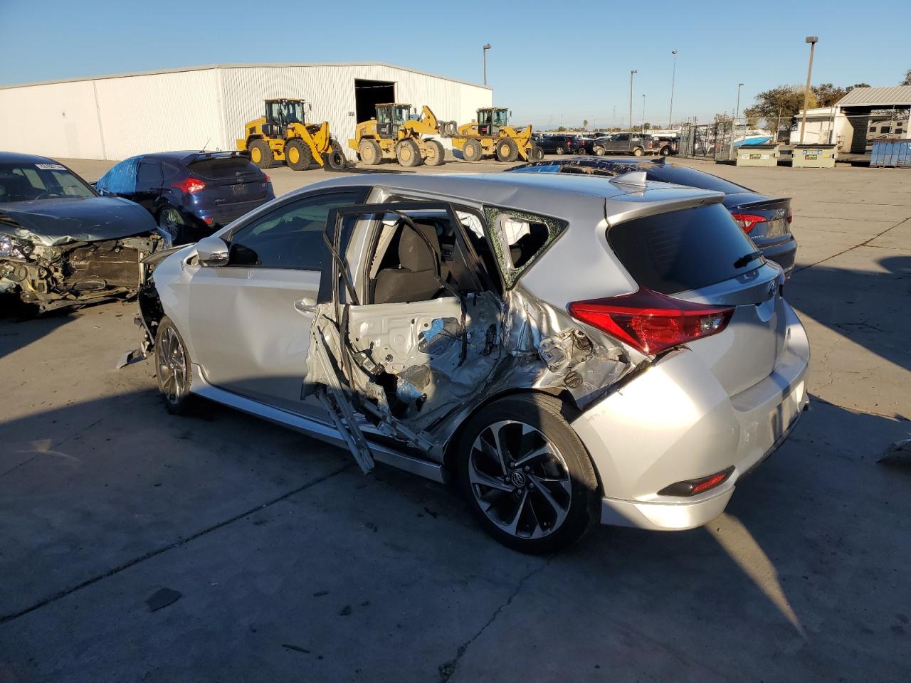 2017 Toyota Corolla - Image 2