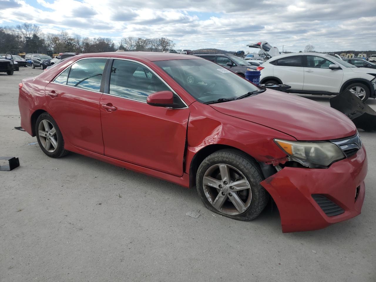 VIN 4T1BF1FK2DU668771 2013 TOYOTA CAMRY no.4