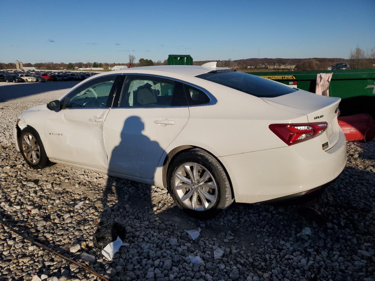 2020 Chevrolet Malibu - Image 2