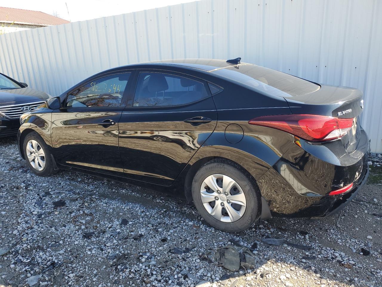 2016 Hyundai Elantra - Image 2