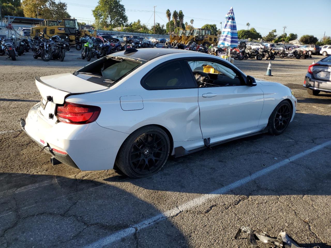 VIN WBA2J5C05L7D82973 2020 BMW M2 no.3