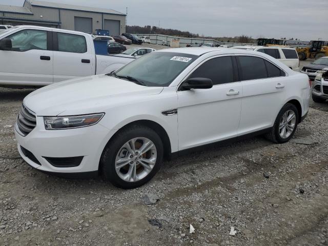 2018 Ford Taurus Se