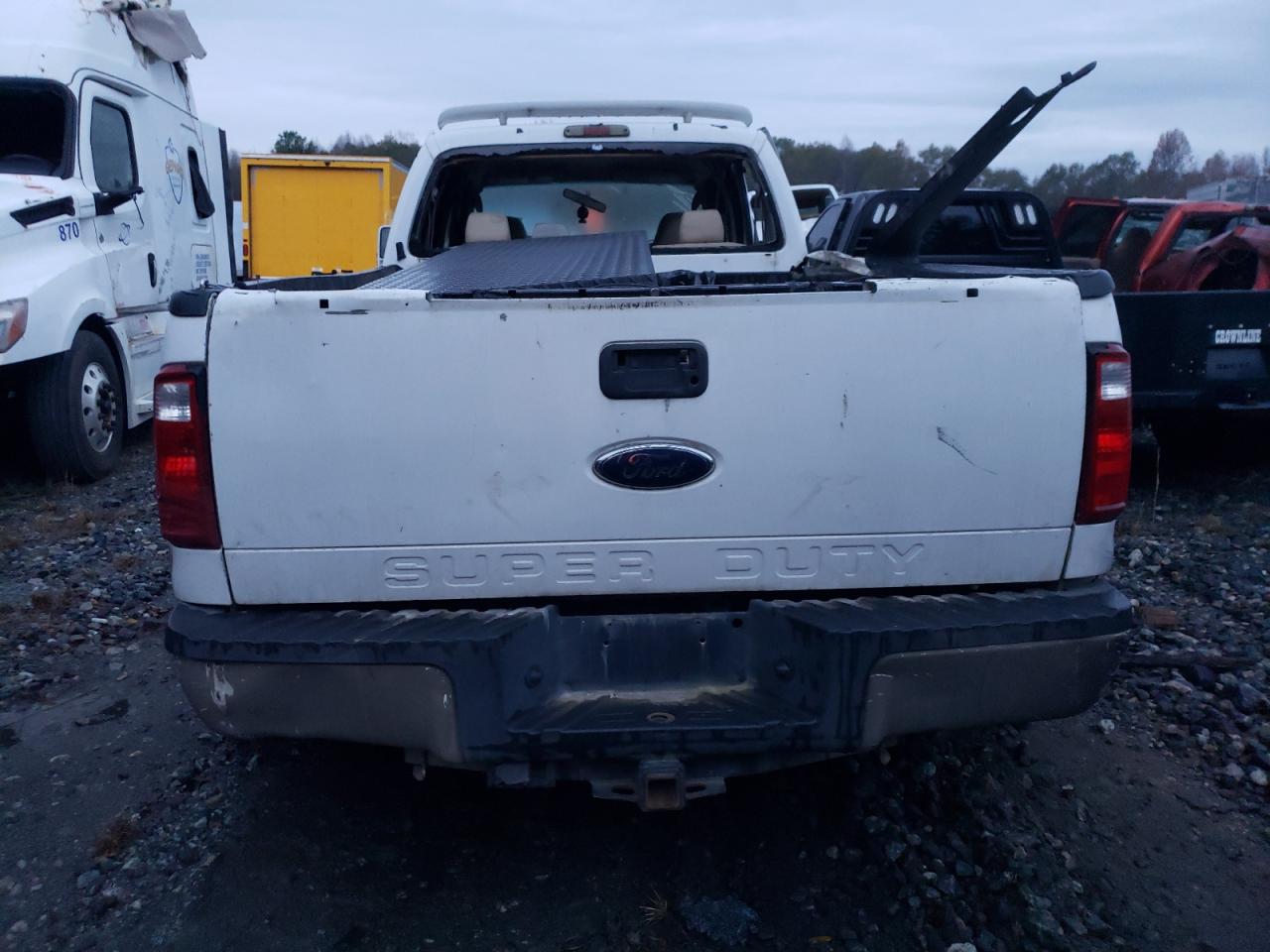 2008 Ford F450 - Image 6