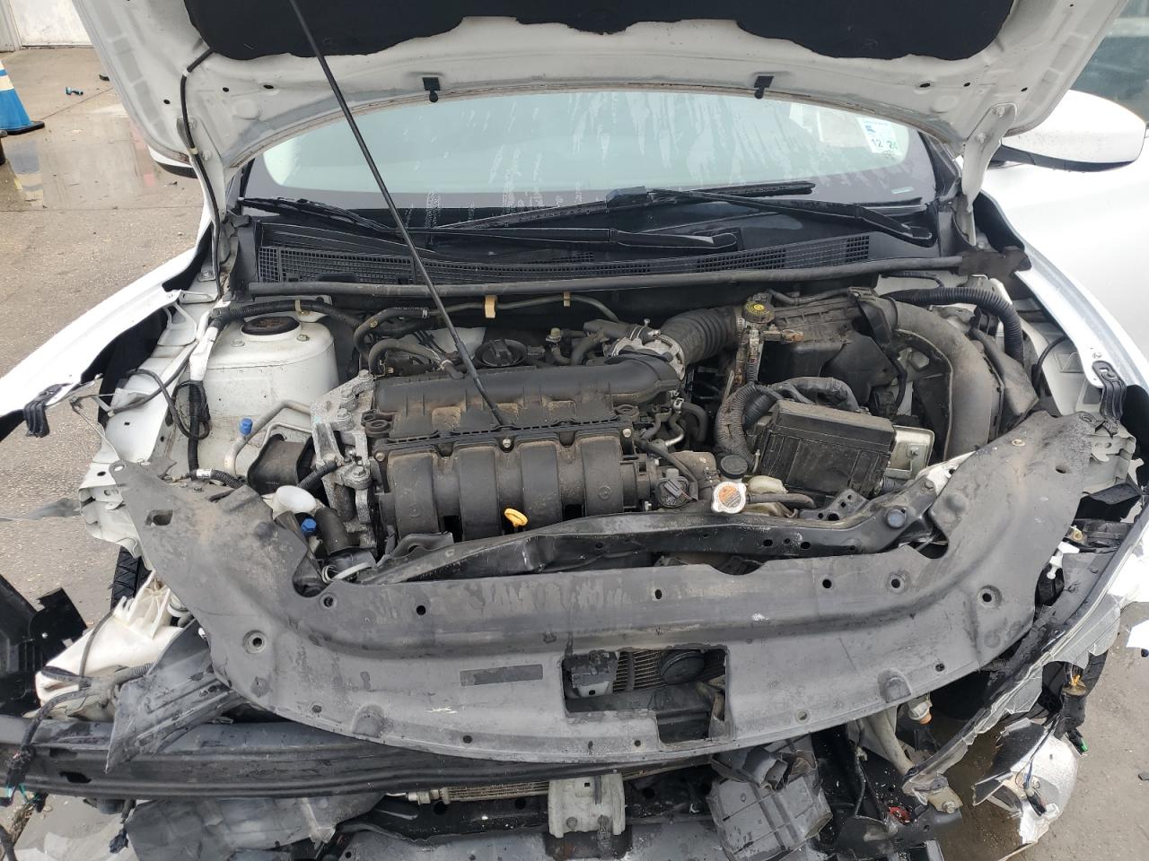 2015 Nissan Sentra - Image 11
