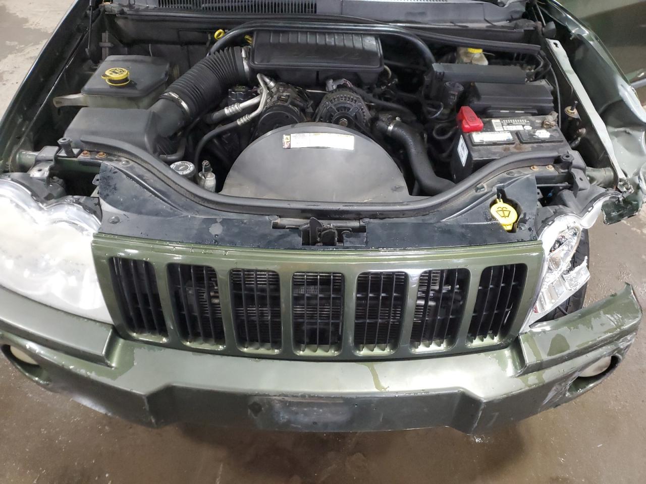 2007 Jeep Grand Cherokee - Image 12