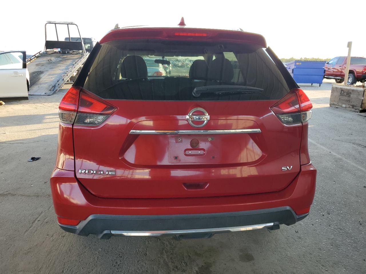 2017 Nissan Rogue - Image 6