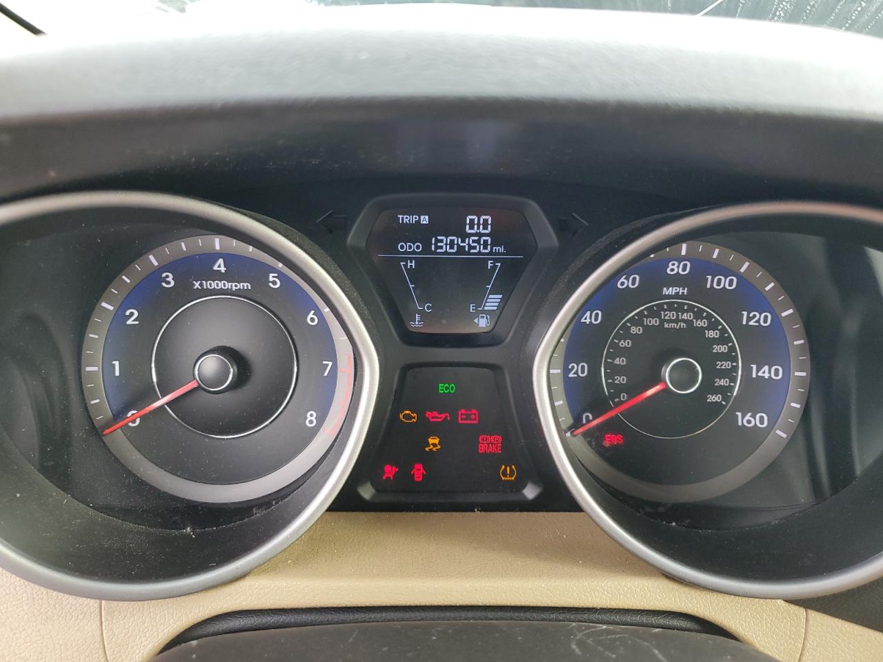 2013 Hyundai Elantra - Image 9