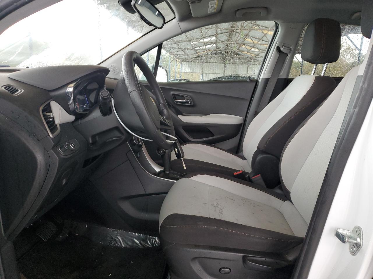 2020 Chevrolet Trax - Image 7