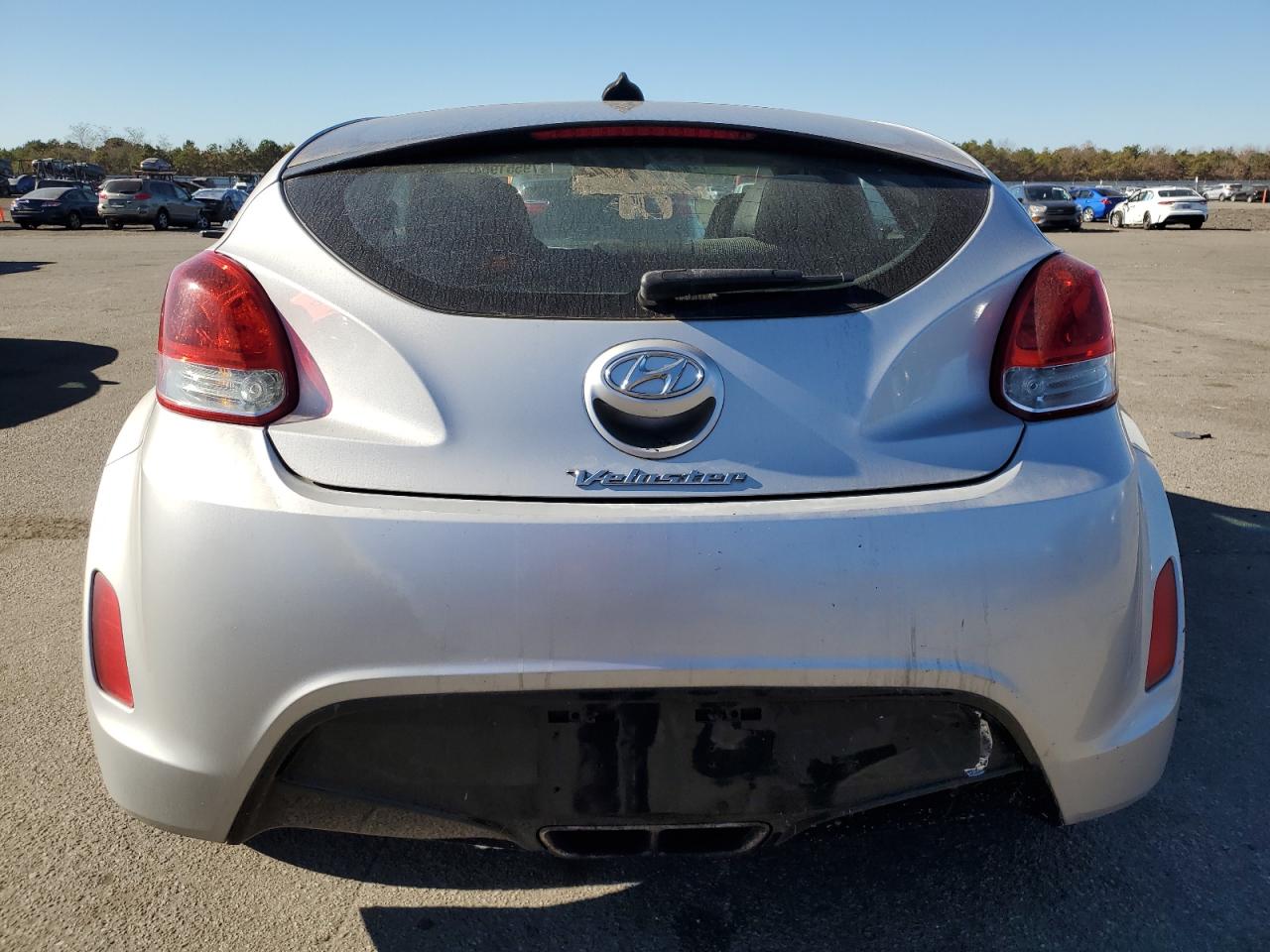 2012 Hyundai Veloster VIN: KMHTC6ADXCU053404 Lot: 79551954