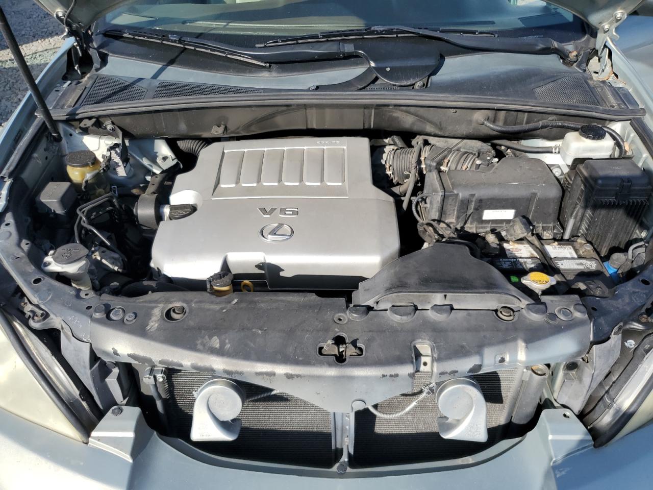 2009 Lexus RX - Image 12