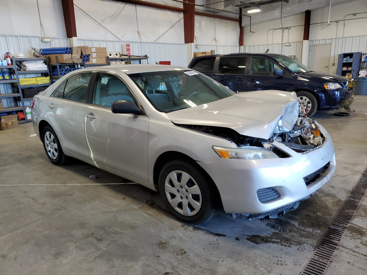 2010 Toyota Camry - Image 4