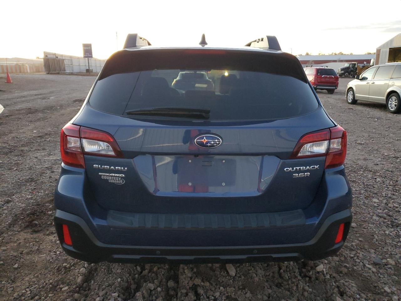 2019 Subaru Outback 3.6R Limited VIN: 4S4BSENC9K3392105 Lot: 81266834