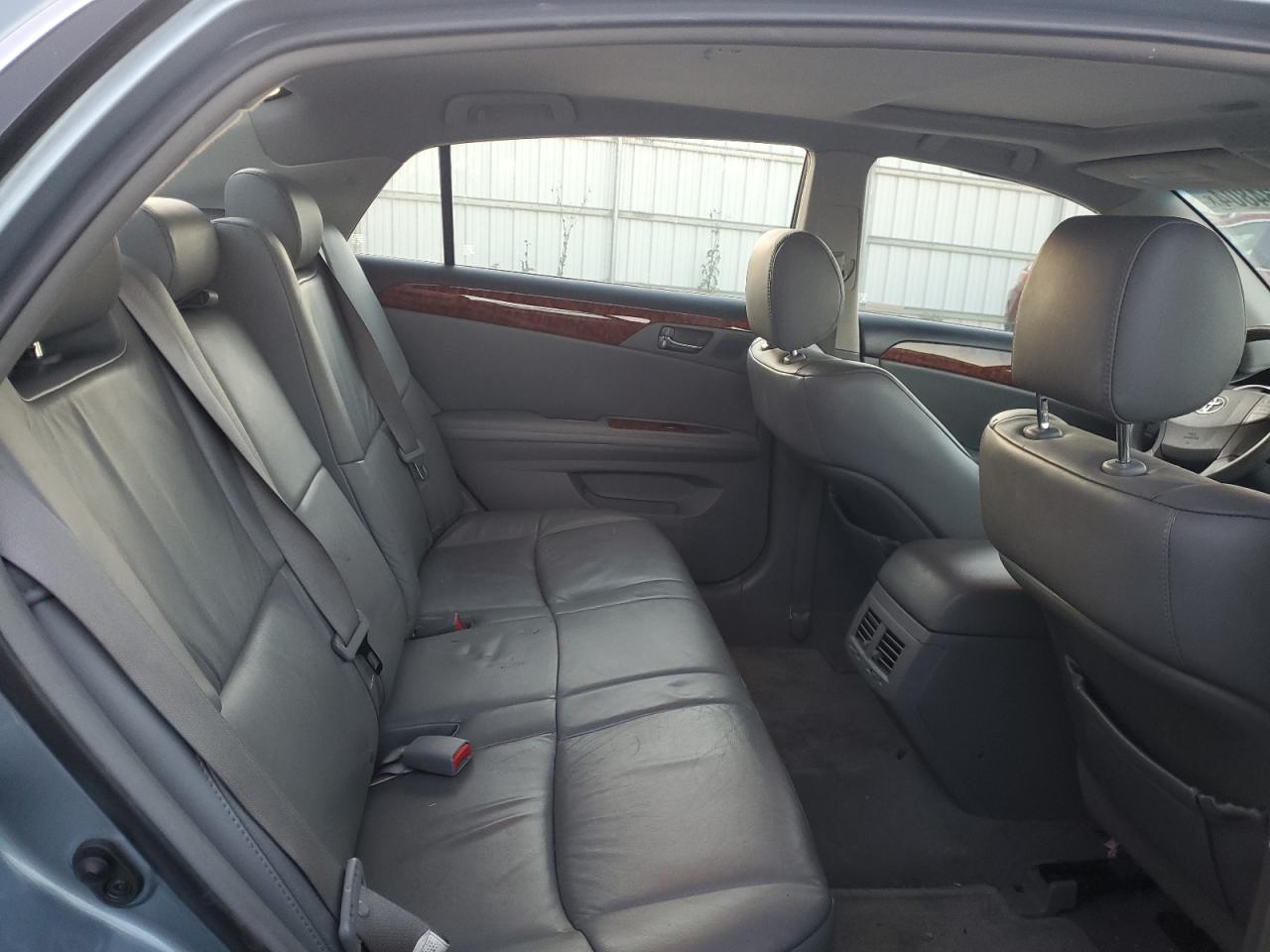 2006 Toyota Avalon - Image 10