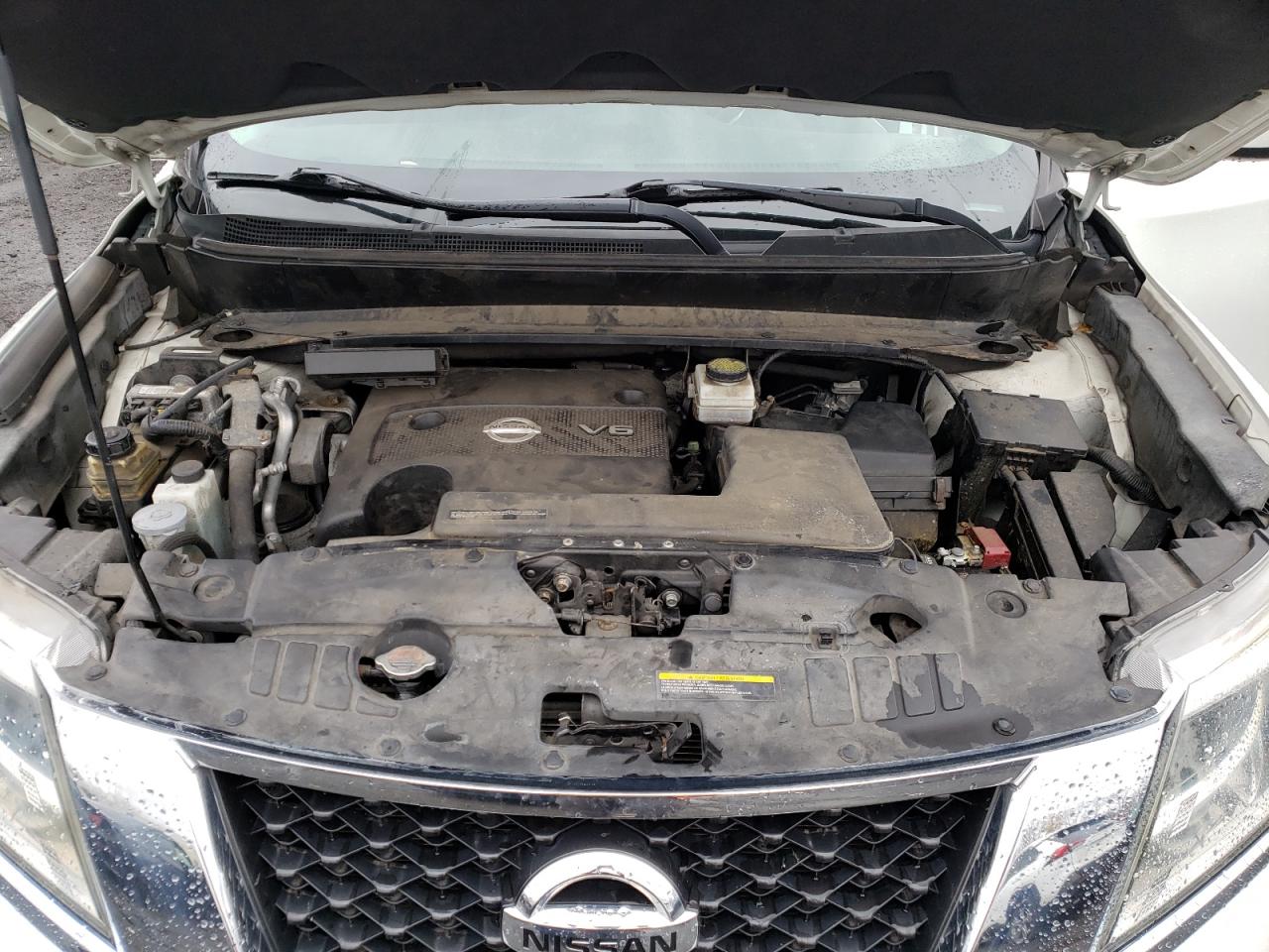 2013 Nissan Pathfinder - Image 12