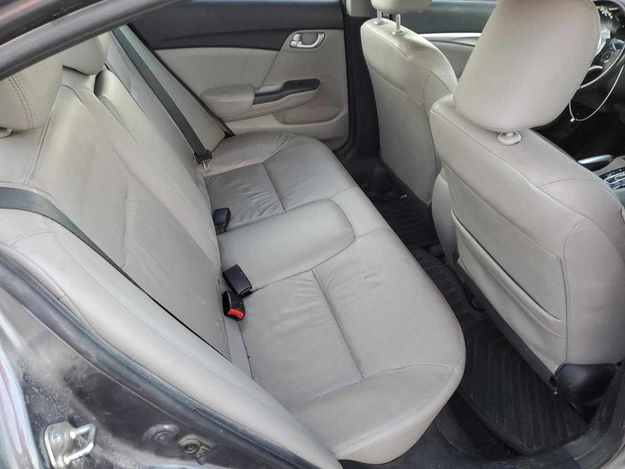 2015 Honda Civic - Image 11