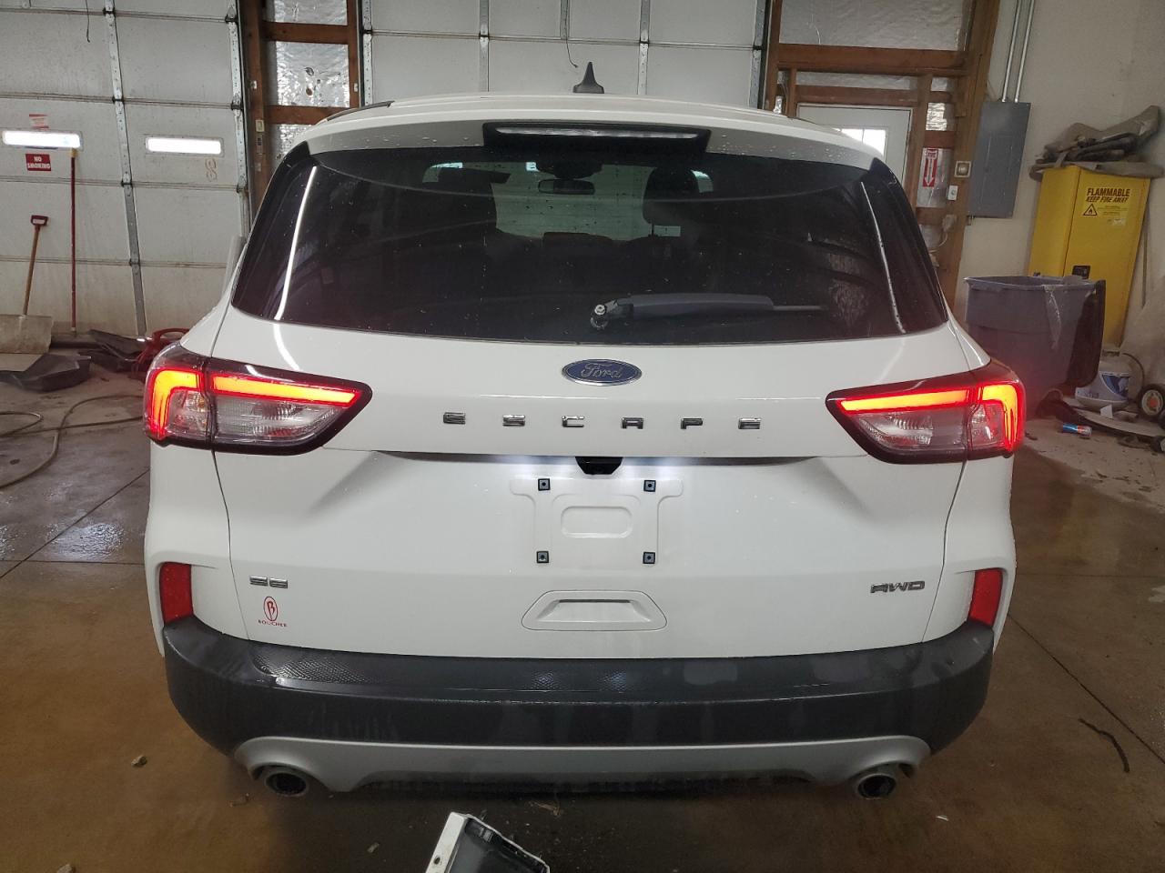 2022 Ford Escape - Image 6