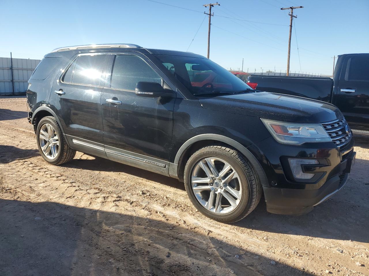 2017 Ford Explorer - Image 4