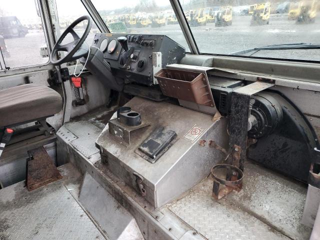 2009 FREIGHTLINER CHASSIS M LINE WALK-IN VAN