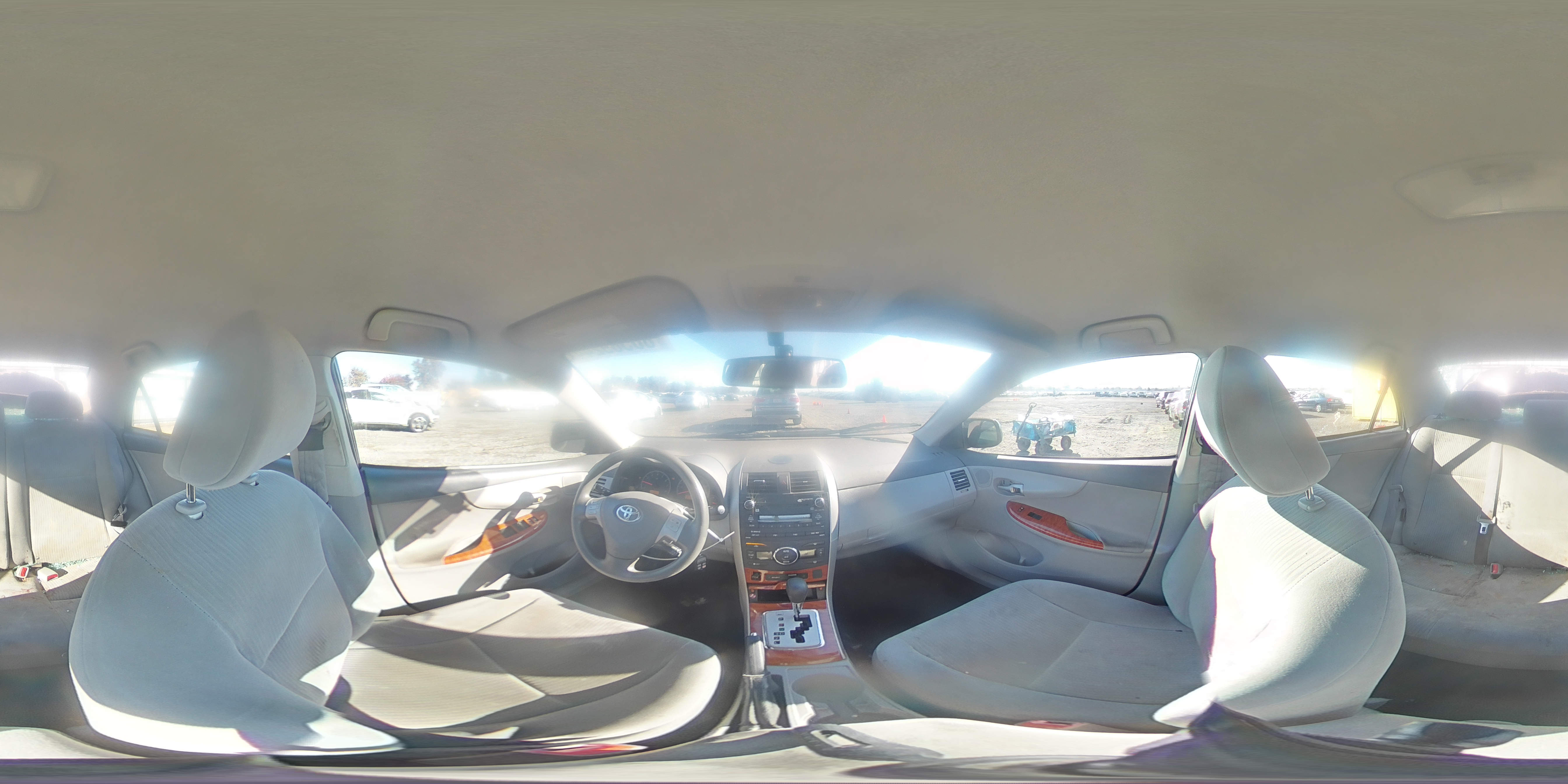 2010 Toyota Corolla - Image 12