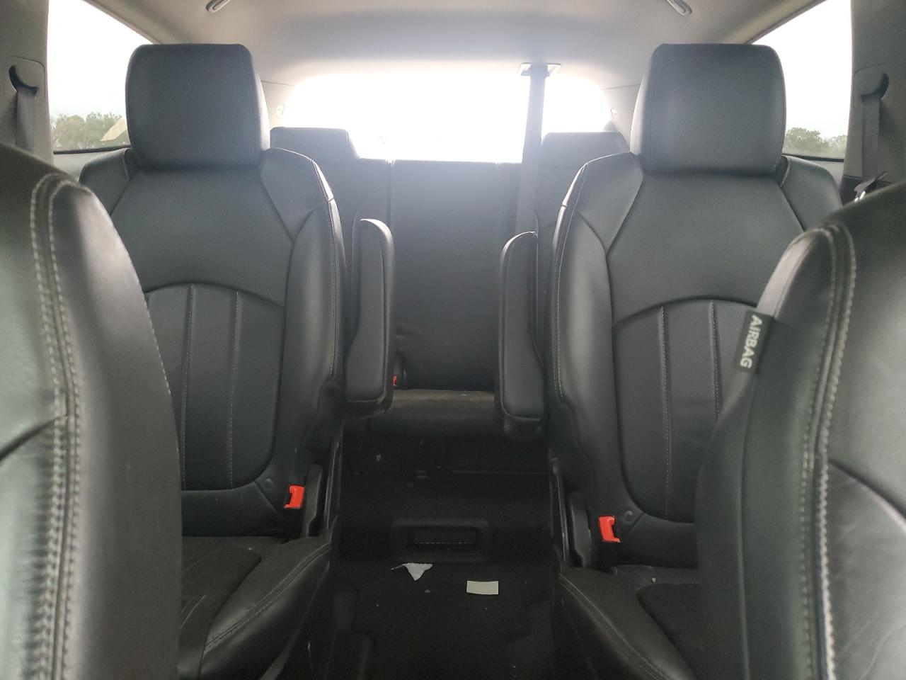 2016 Buick Enclave - Image 10