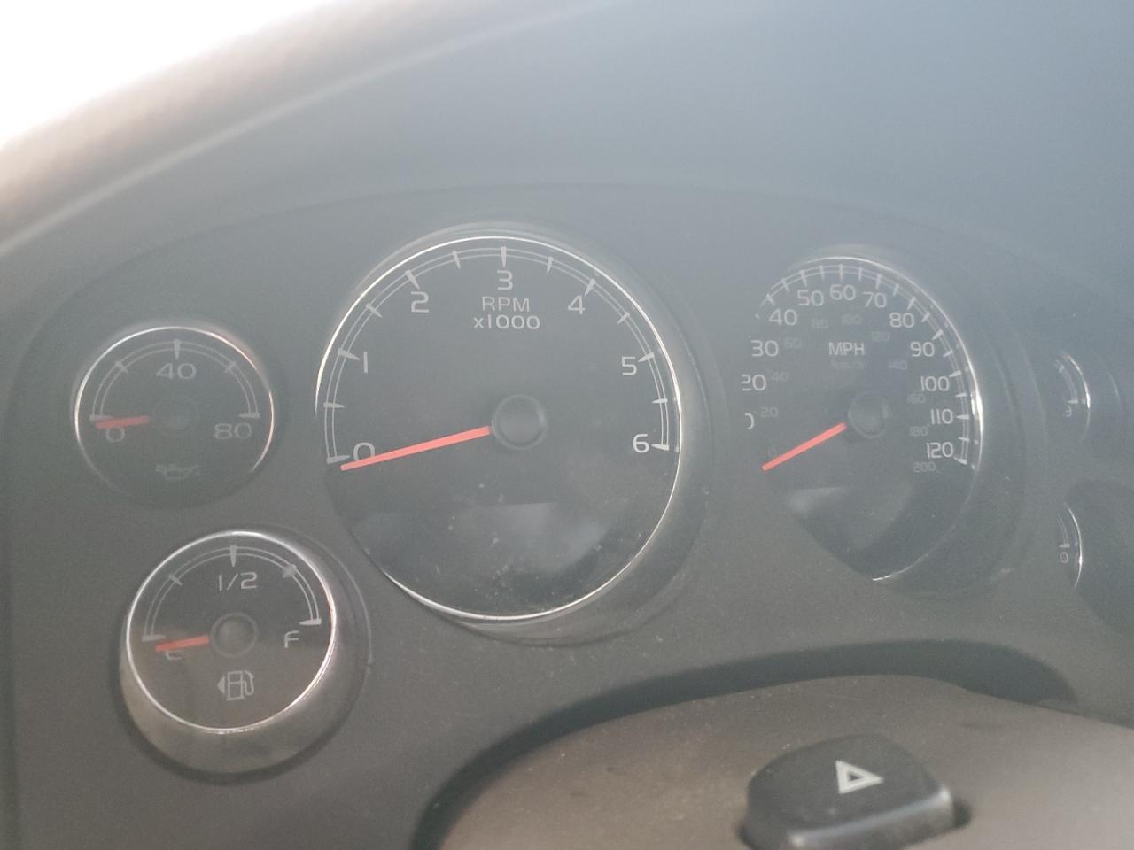 2010 GMC Sierra - Image 9