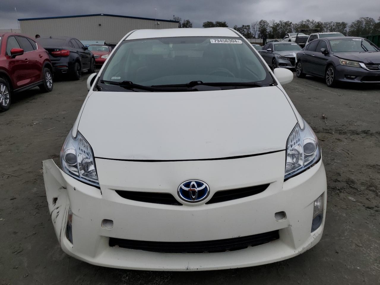2011 Toyota Prius - Image 5