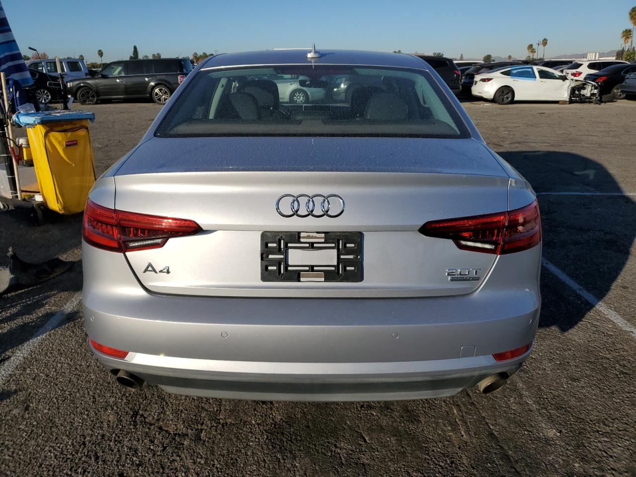 2017 Audi A4 Premium VIN: WAUANAF46HN002532 Lot: 80716454