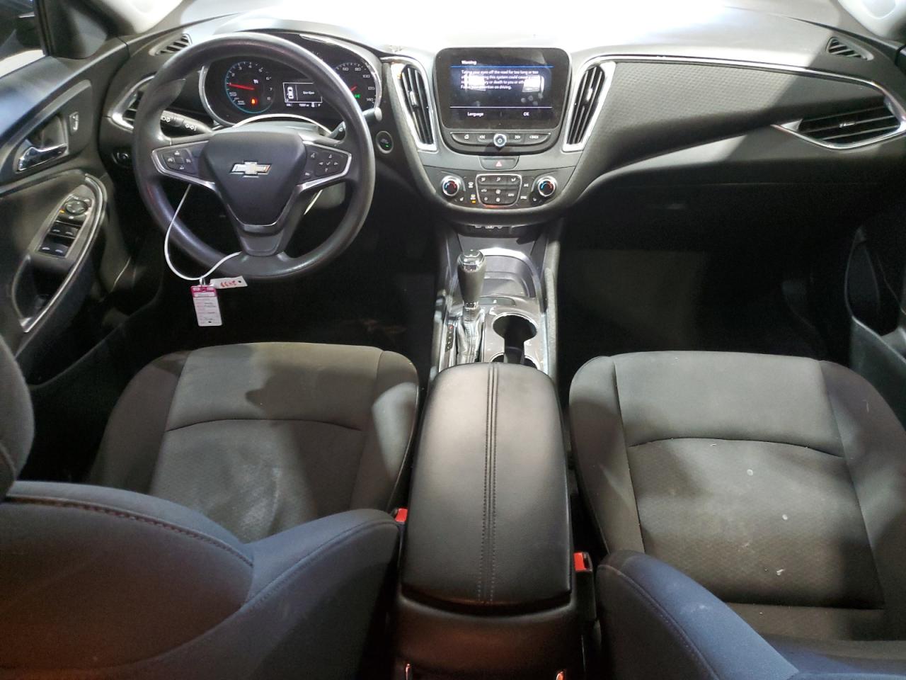 2019 Chevrolet Malibu - Image 8