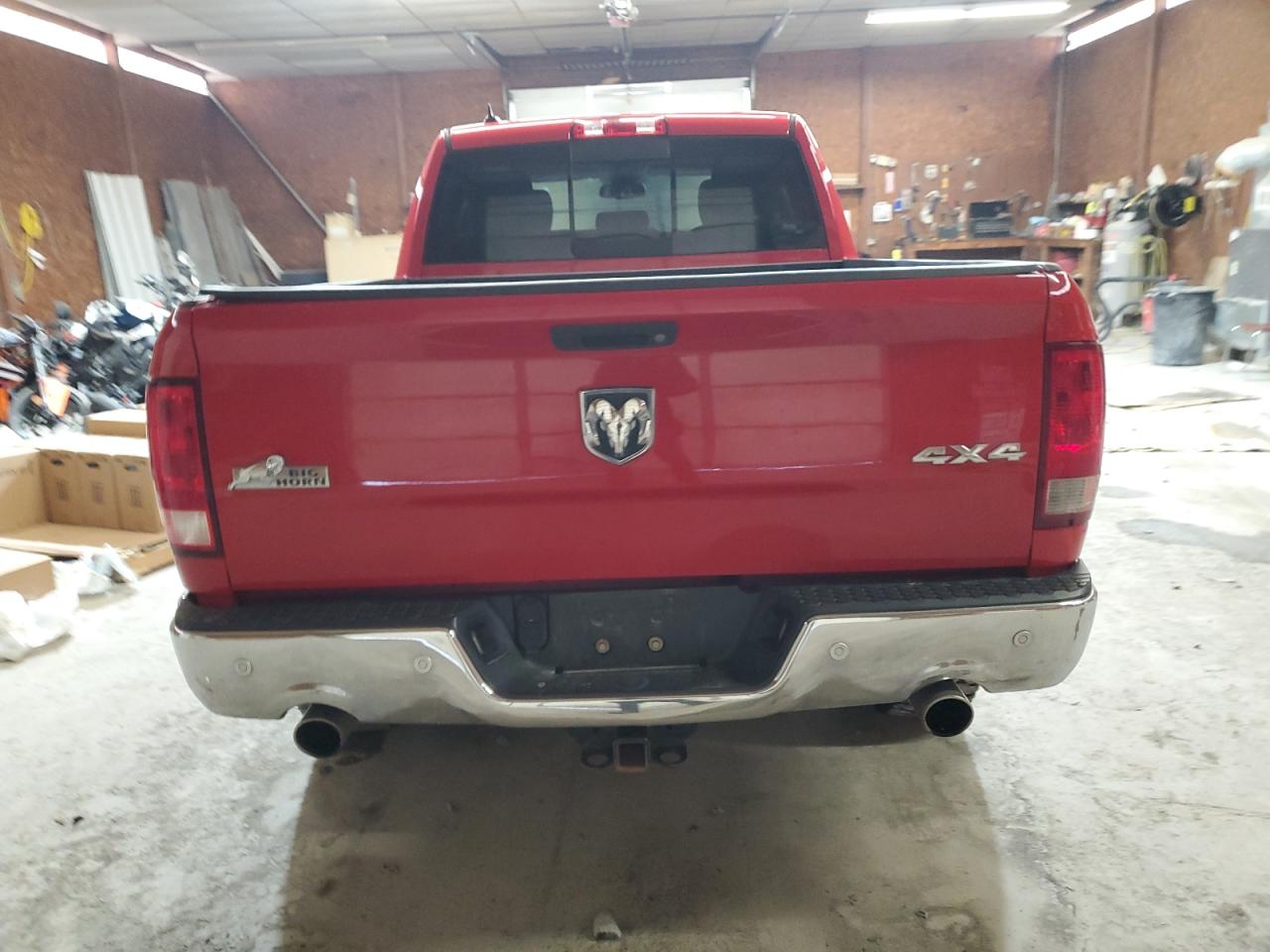 2016 RAM 1500 - Image 6