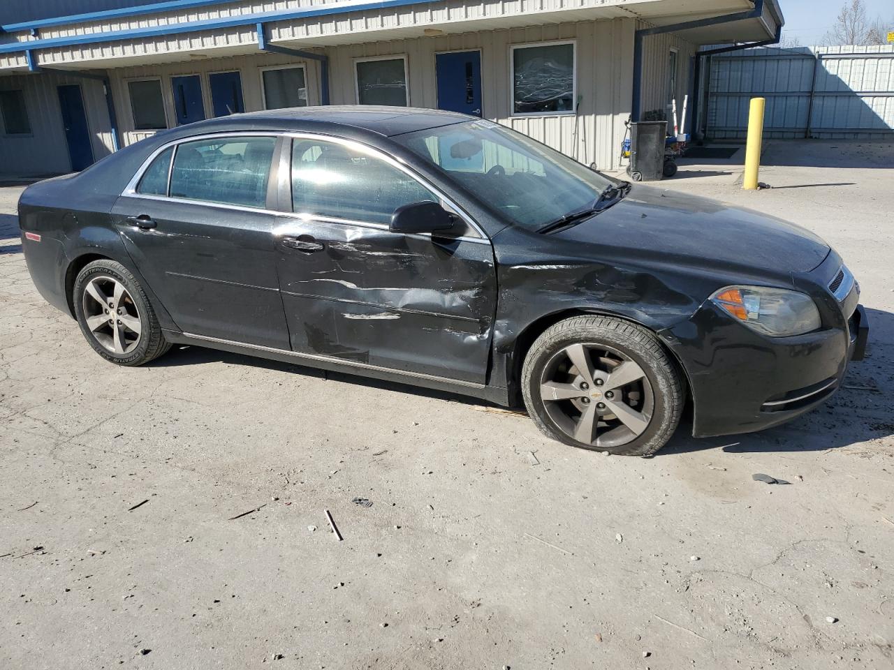 2011 Chevrolet Malibu - Image 4
