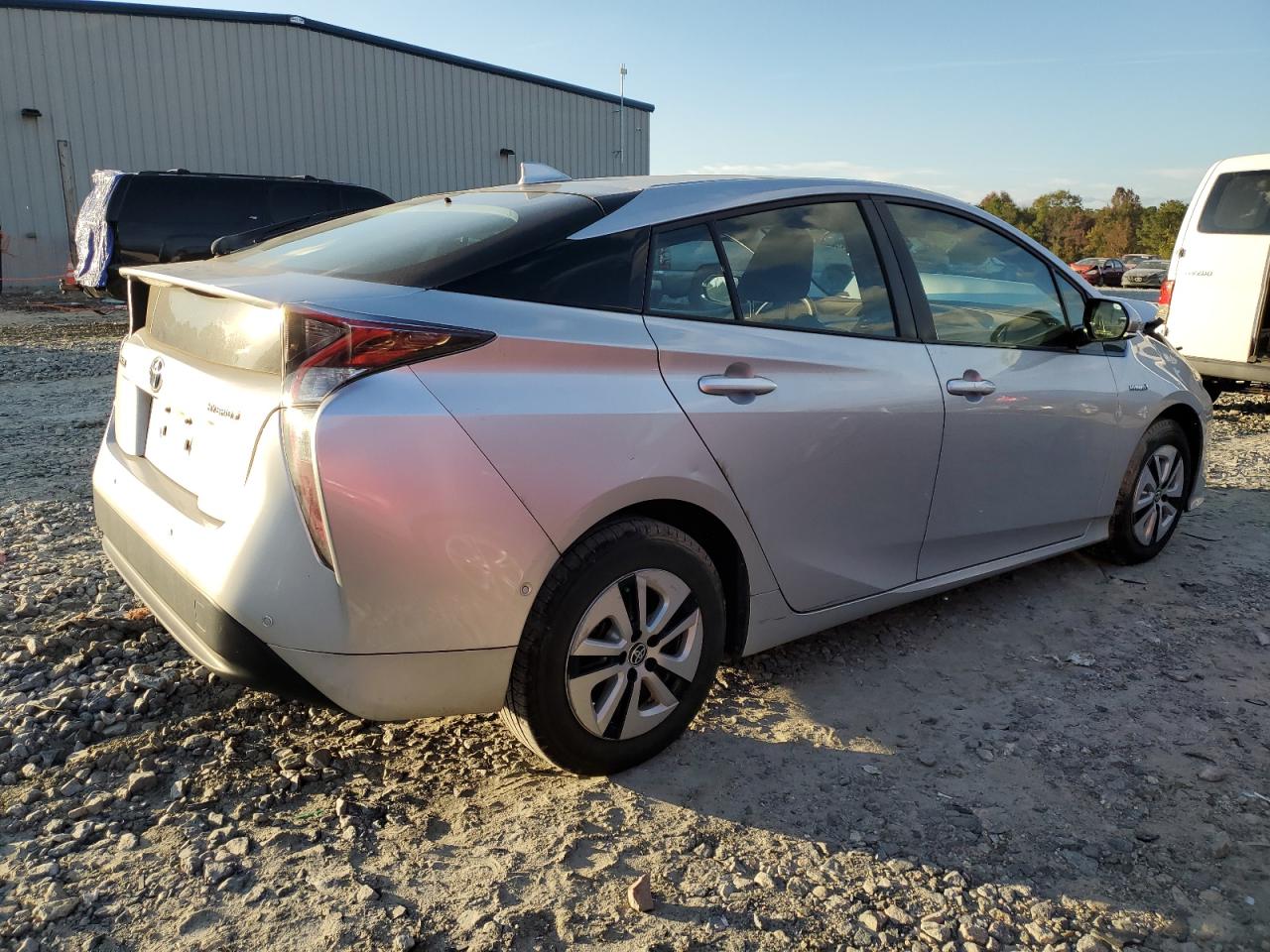 VIN JTDKBRFU2H3578614 2017 TOYOTA PRIUS no.3