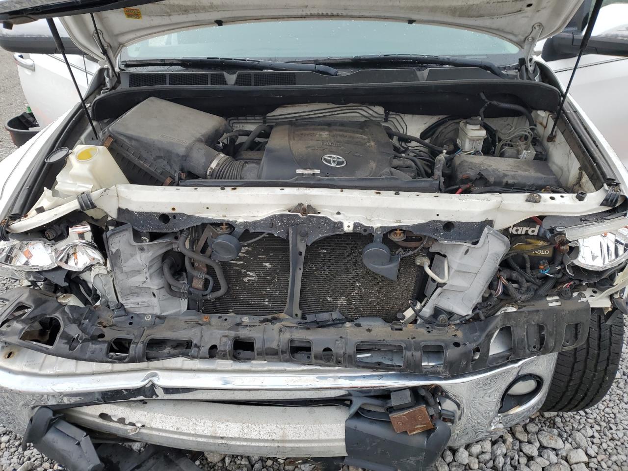 2011 Toyota Tundra - Image 11