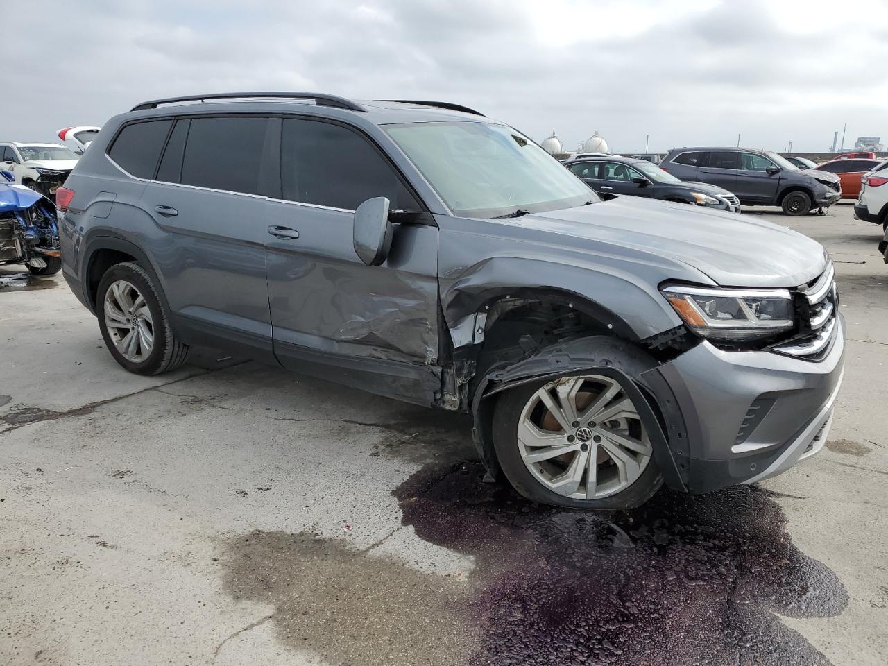 2021 Volkswagen Atlas - Image 4