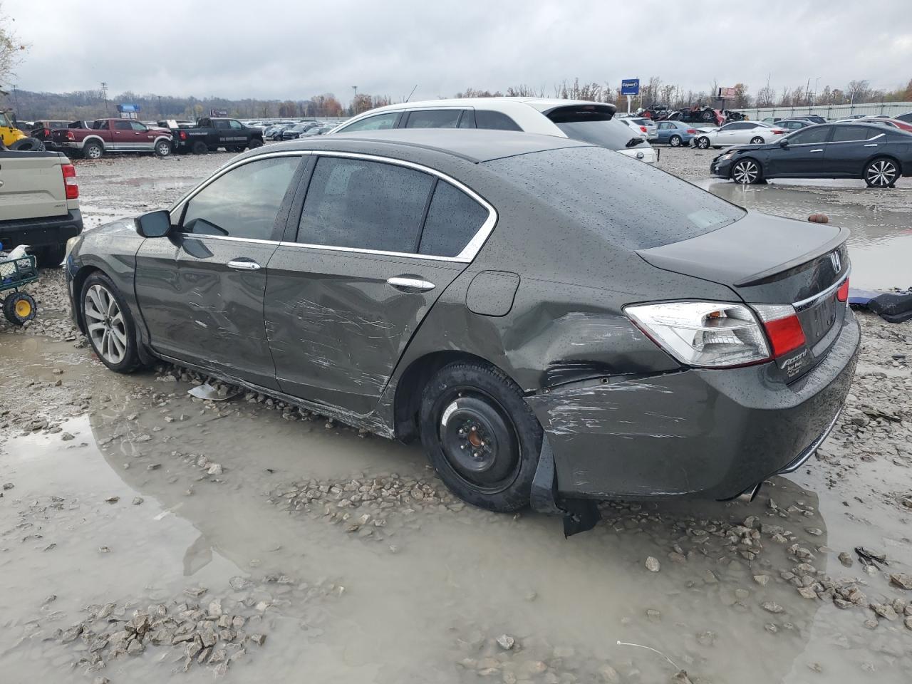 2015 Honda Accord - Image 2