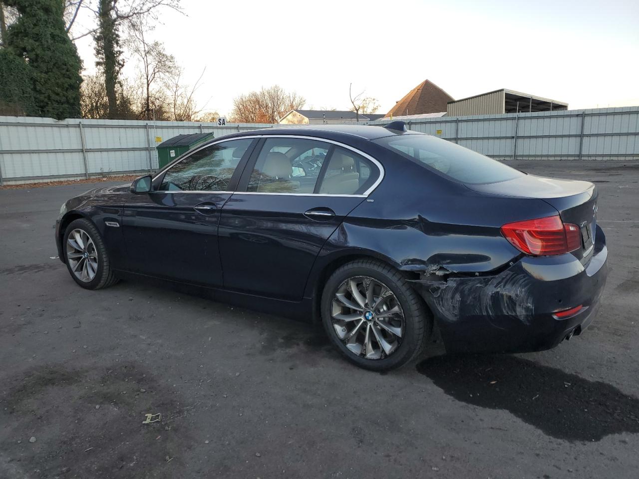 VIN WBA5A7C5XGG147752 2016 BMW 5 SERIES no.2