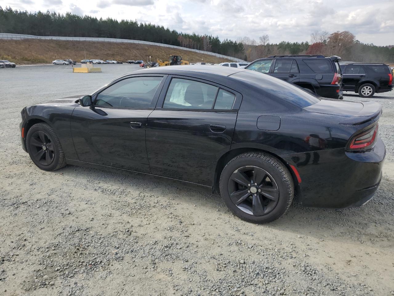 2016 Dodge Charger - Image 2