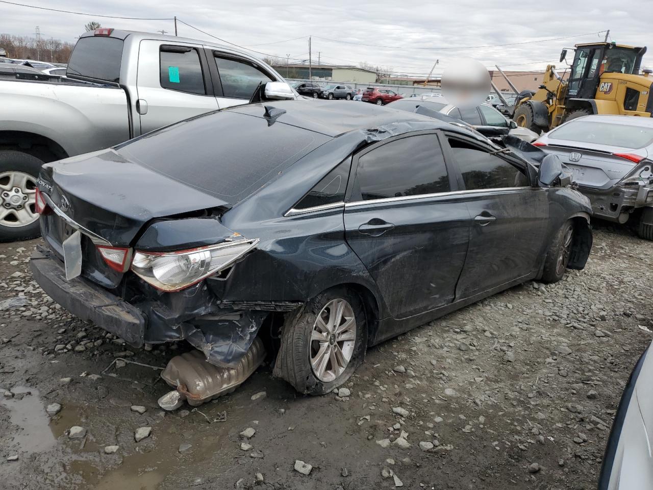 2013 Hyundai Sonata - Image 3