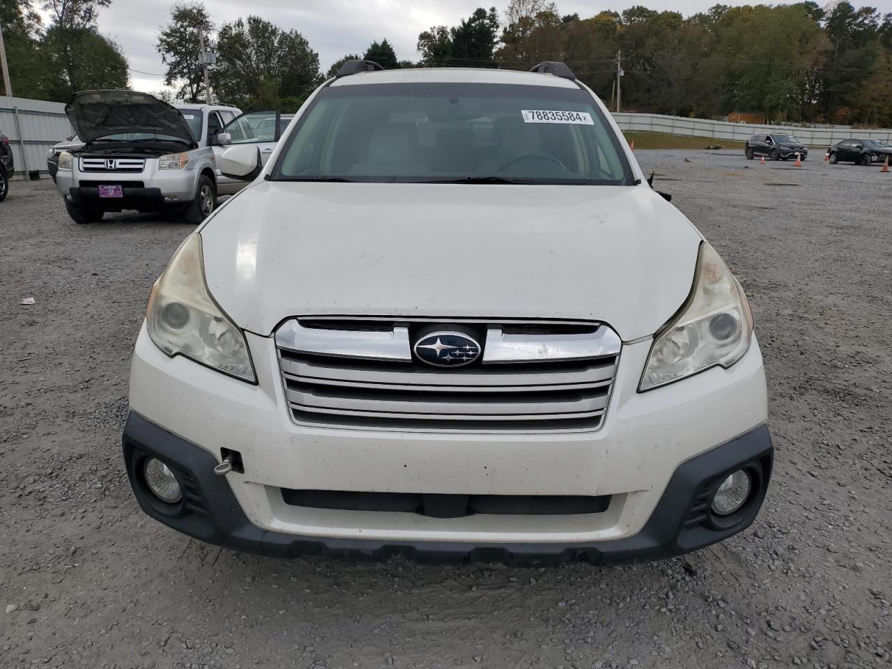 2013 Subaru Outback - Image 5