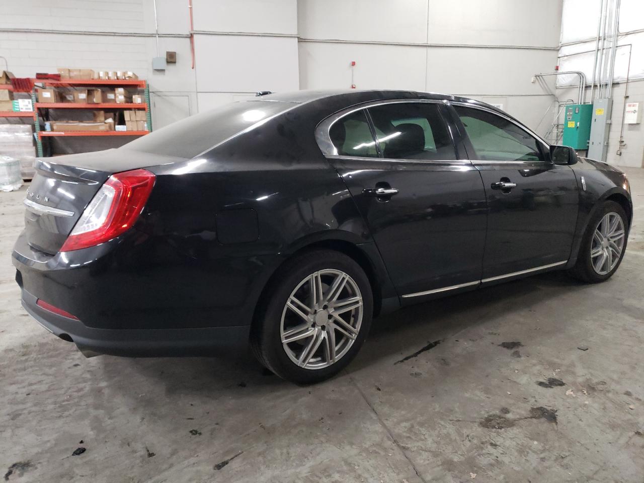 2015 Lincoln MKS - Image 3