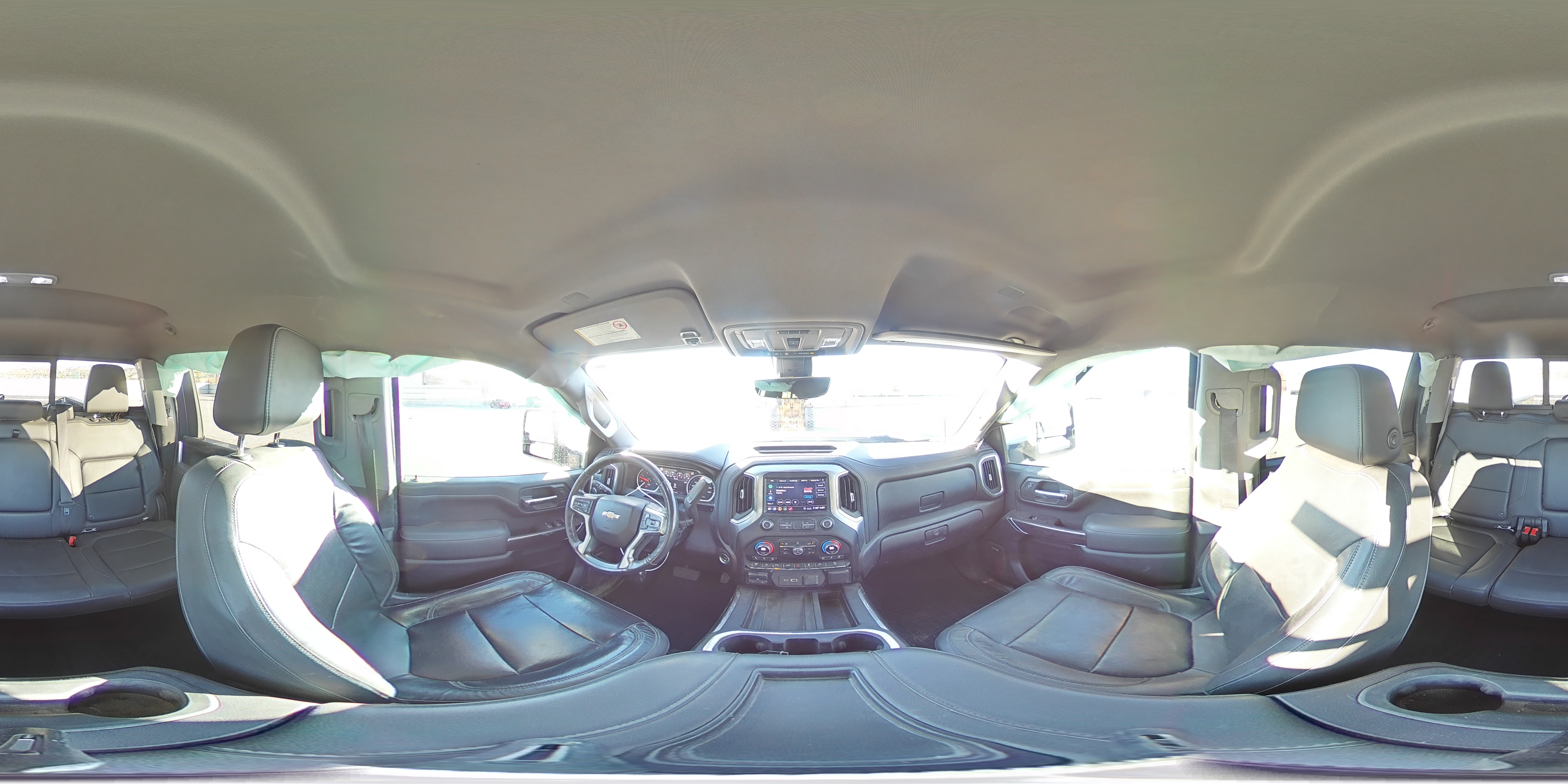 2020 Chevrolet Silverado - Image 13