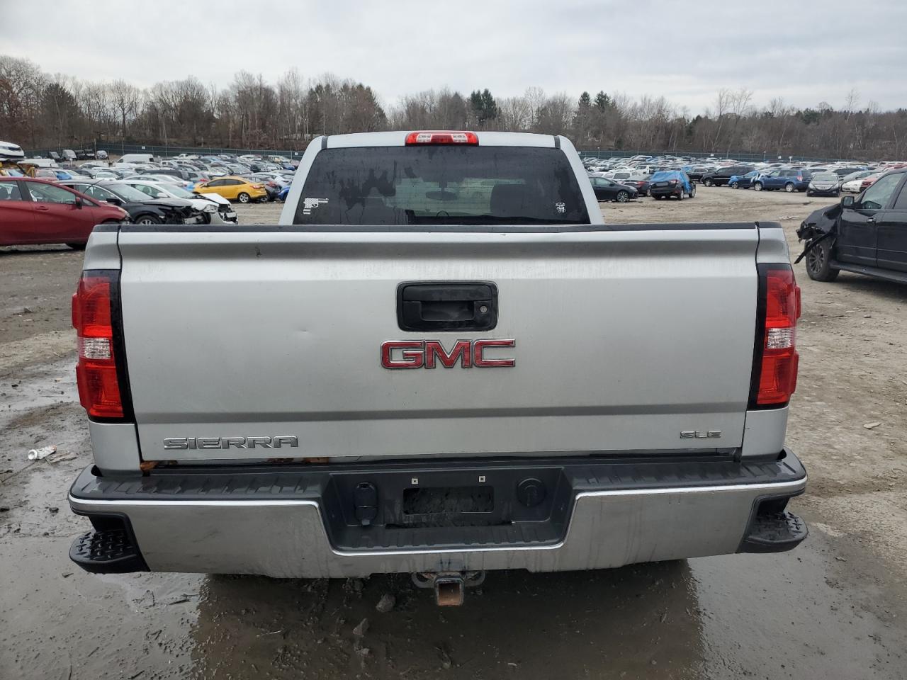 2015 GMC Sierra - Image 6