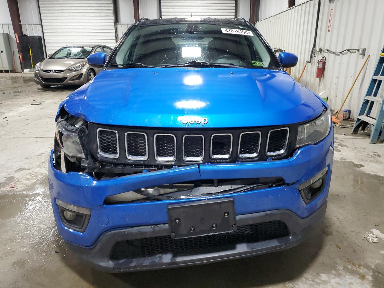 2018 Jeep Compass - Image 5